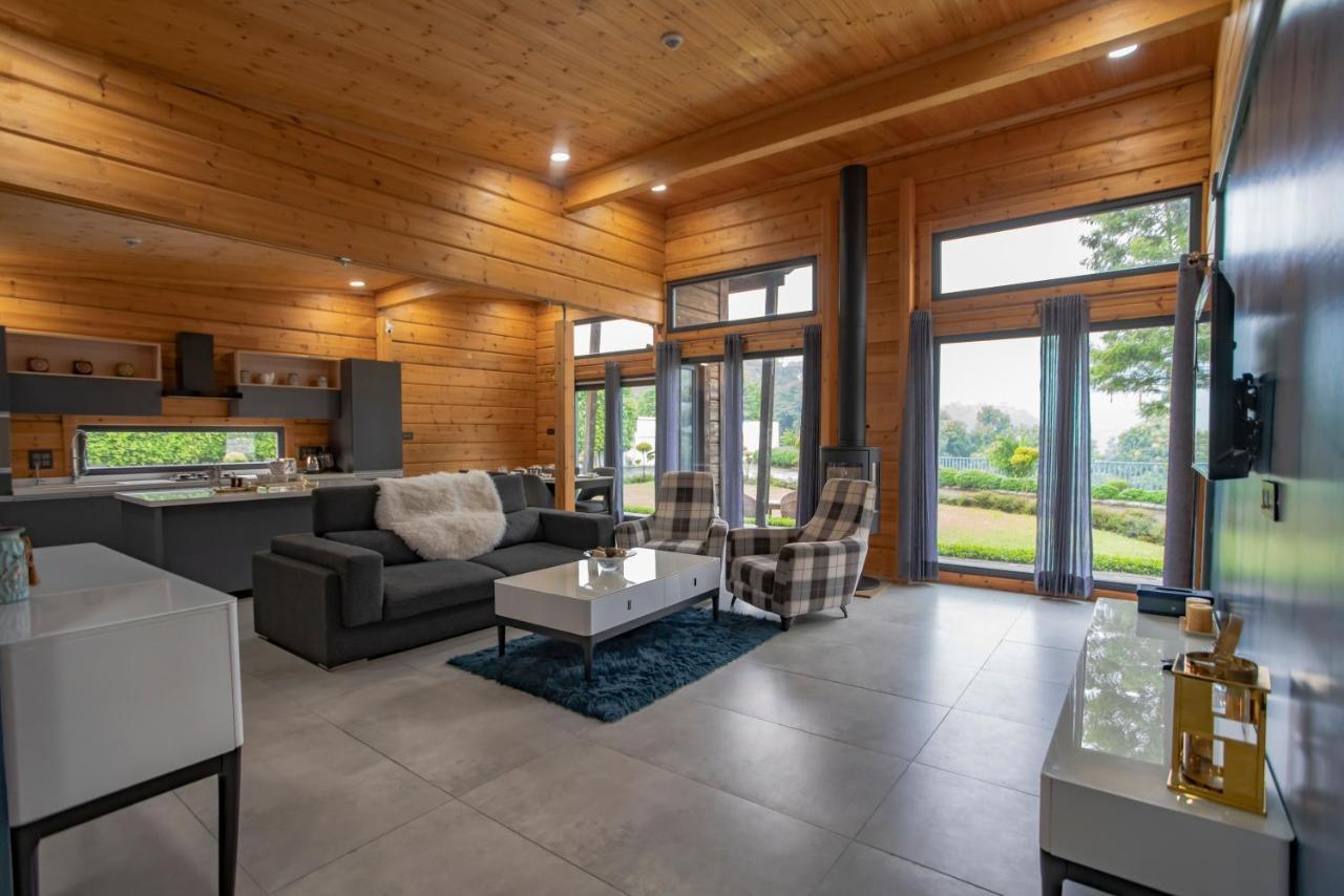 Saffronstays Paradise Pines, Dehradun - Cliff Villa With Valley & Forest Views Exterior foto